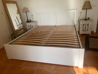 Letto matrimoniale bianco IKEA con 4 cassetti