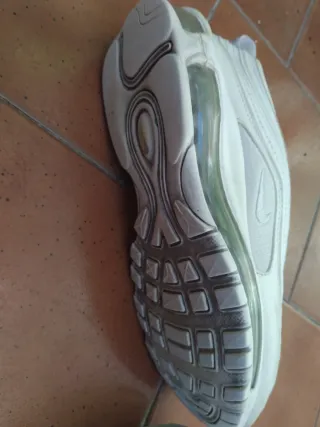 Tenis Nike Blancos talla37.5