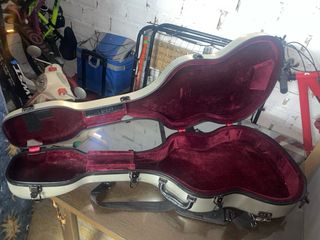 Estuche Rígido para Guitarra