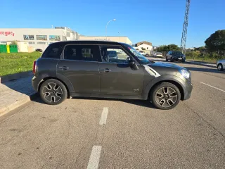 MINI Countryman 2011