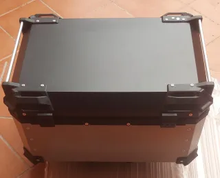 Baúl para moto 120€