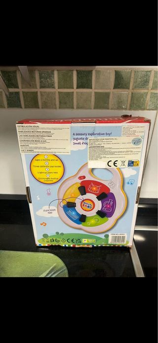 juguete sensorial musical bebé