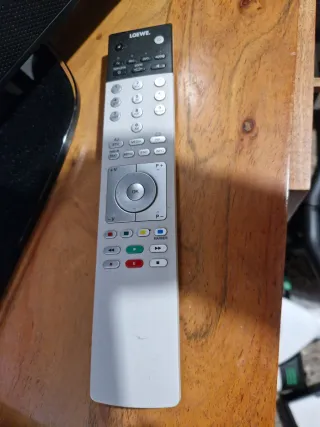 Televisor Loewe Xelos 32 funcionando