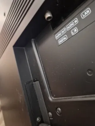 Televisor Loewe Xelos 32 funcionando