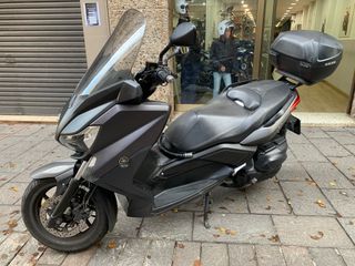 Yamaha X-MAX 400