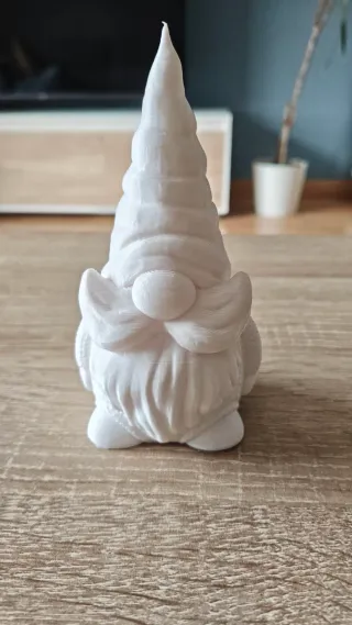 Gnomo decorativo impreso en 3D