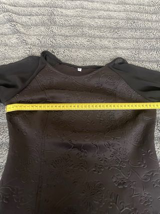 Top negro M con mangas de gasa