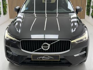 VOLVO XC60 B4 Momentum Pro AWD Aut. desde 415€/mes