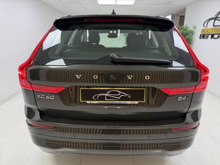 VOLVO XC60 B4 Momentum Pro AWD Aut. desde 415€/mes