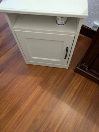 Mesitas de noche Ikea blancas