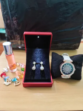 Conjunto Joyas, Reloj y Perfume