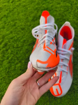 Botas de fútbol Puma Tacos