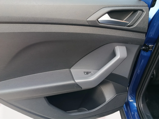 ¡SIN ENTRADA! VOLKSWAGEN T-CROSS