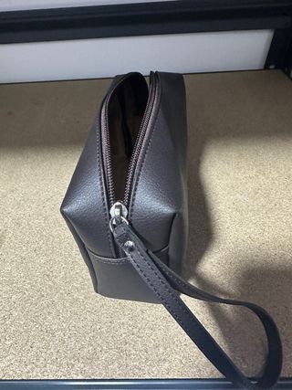 Bolso de piel marrón