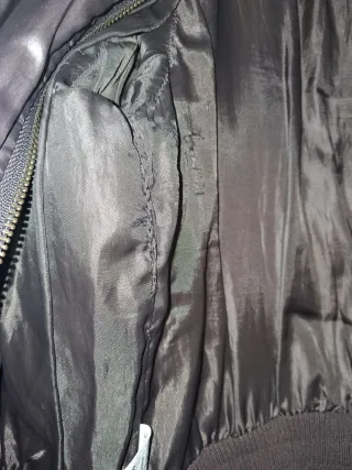 Cazadora marrón acolchada