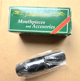 Boquilla Saxo Alto J. Michael sin estrenar