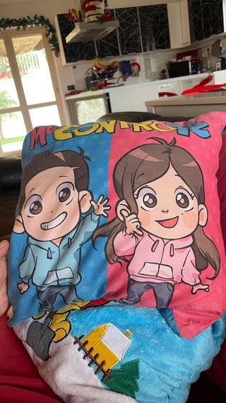 Set 2 Cuscini Winnie the Pooh e Me Contro Te