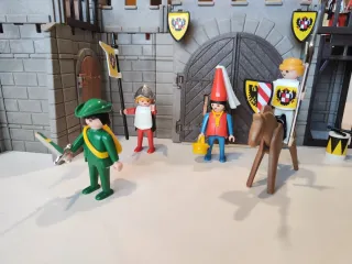 Castillo Playmobil 3446 con figuras