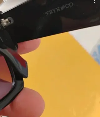 Gafas de sol Frye & Co negras