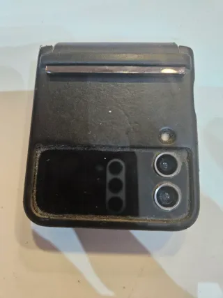 Samsung Galaxy Z Flip 4 256GB Custodia in Pelle