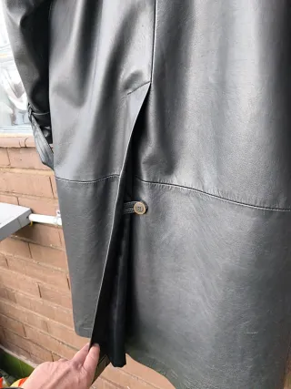 Abrigo largo vintage de piel negro