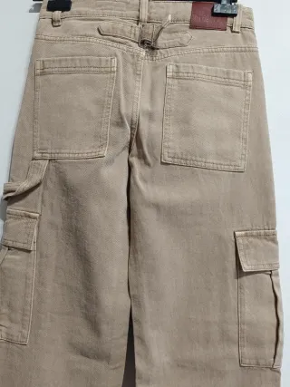 Pantalón cargo beige nuevo