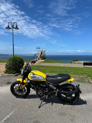 Ducati Scrambler 800 2021 - 7000 Km