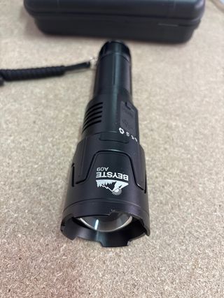 Linterna LED Beyste Super Bright