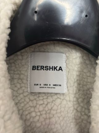 Cazadora vaquera Bershka forrada