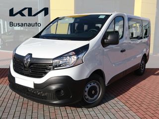 RENAULT Trafic Passenger Energy Blue dCi 145CV