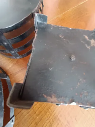 Juego de 4 cestas metálicas negras Estilo rustico.