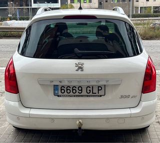 Peugeot 308 7 plazas 2010