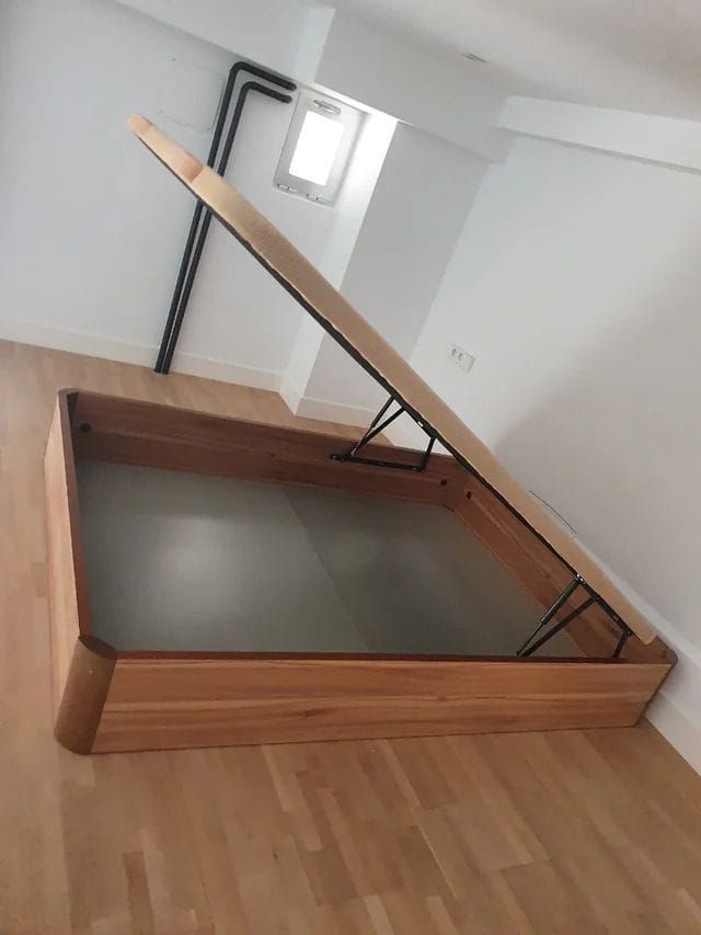 Canapé com colchão para separação de viscoelástica ou líquidos