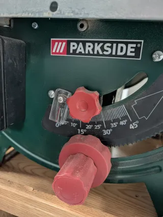 Sierra de mesa Parkside