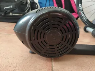 Rodillo Bkool Trainer + Simulator