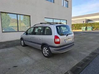 Opel Zafira 2003
