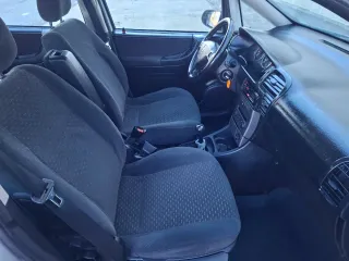 Opel Zafira 2003