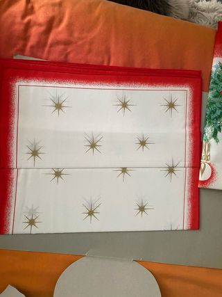 Tovaglia natalizia + 8 tovaglioli