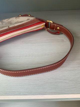 Bolso Loewe Beige y Rojo