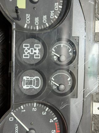 Cuadro instrumentos Mitsubishi Pajero III