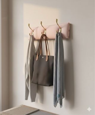Appendiabiti rosa antico imbottito 3 ganci
