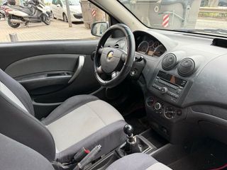 Chevrolet Aveo pegatina C de la DGT