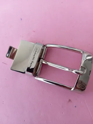 Hebilla Hermès Plata y Roja