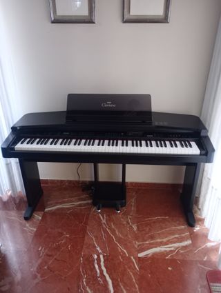 Piano Digital Yamaha Clavinova CVP-55