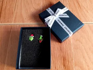 Pendientes Grinch hipoalergénicos acero quirúrgico