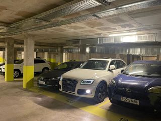 Garaje en alquiler en Eixample en Mataró