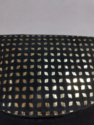Pochette vintage Vogue pelle nera e oro