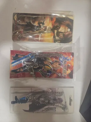 Colgantes y llavero Final Fantasy