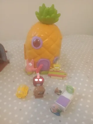 Lote Casa Bob Esponja y Crustáceo Crujiente