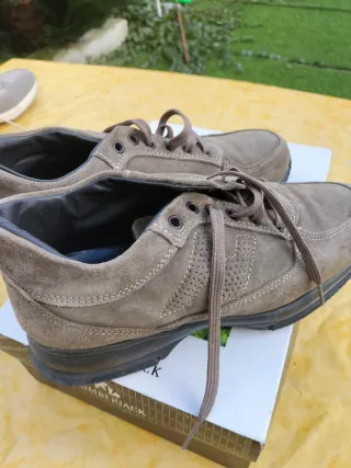 Scarpe P-83 camoscio beige n.40